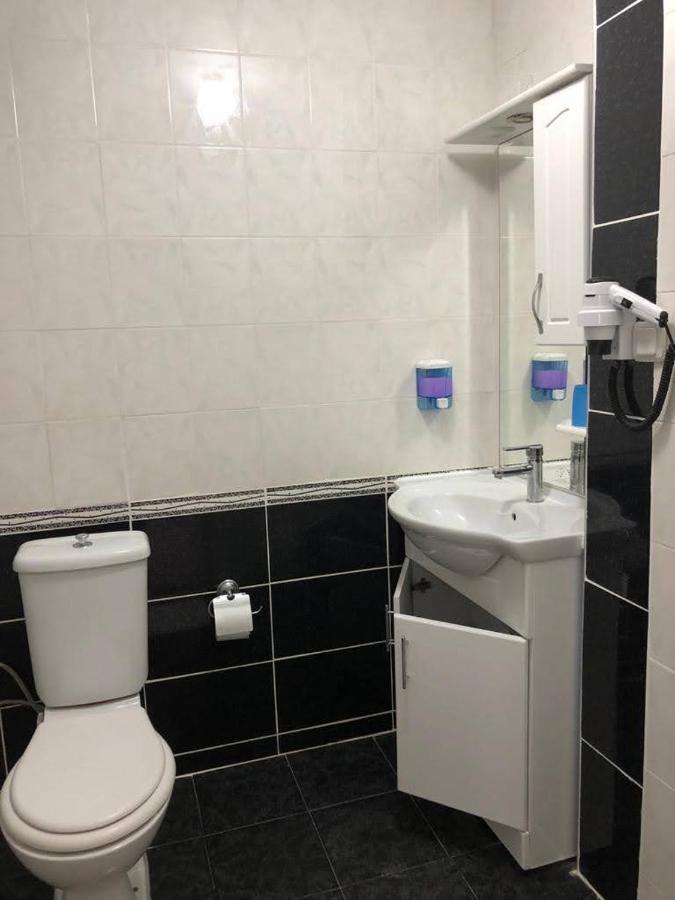 קוסדסי Ladies Beach Hotel מראה חיצוני תמונה