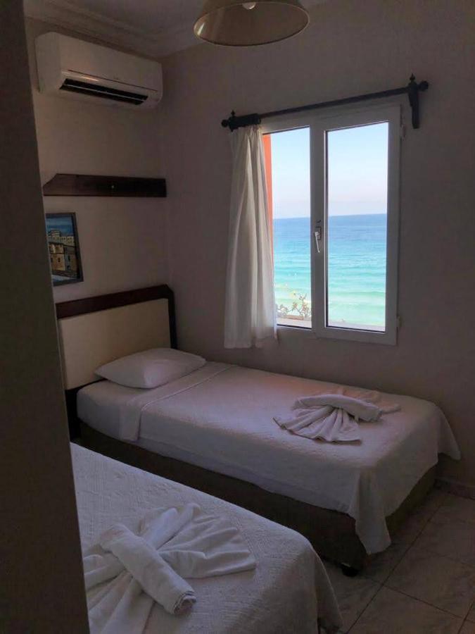 קוסדסי Ladies Beach Hotel מראה חיצוני תמונה