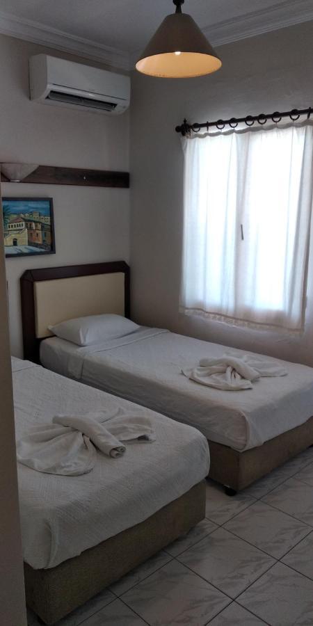 קוסדסי Ladies Beach Hotel מראה חיצוני תמונה