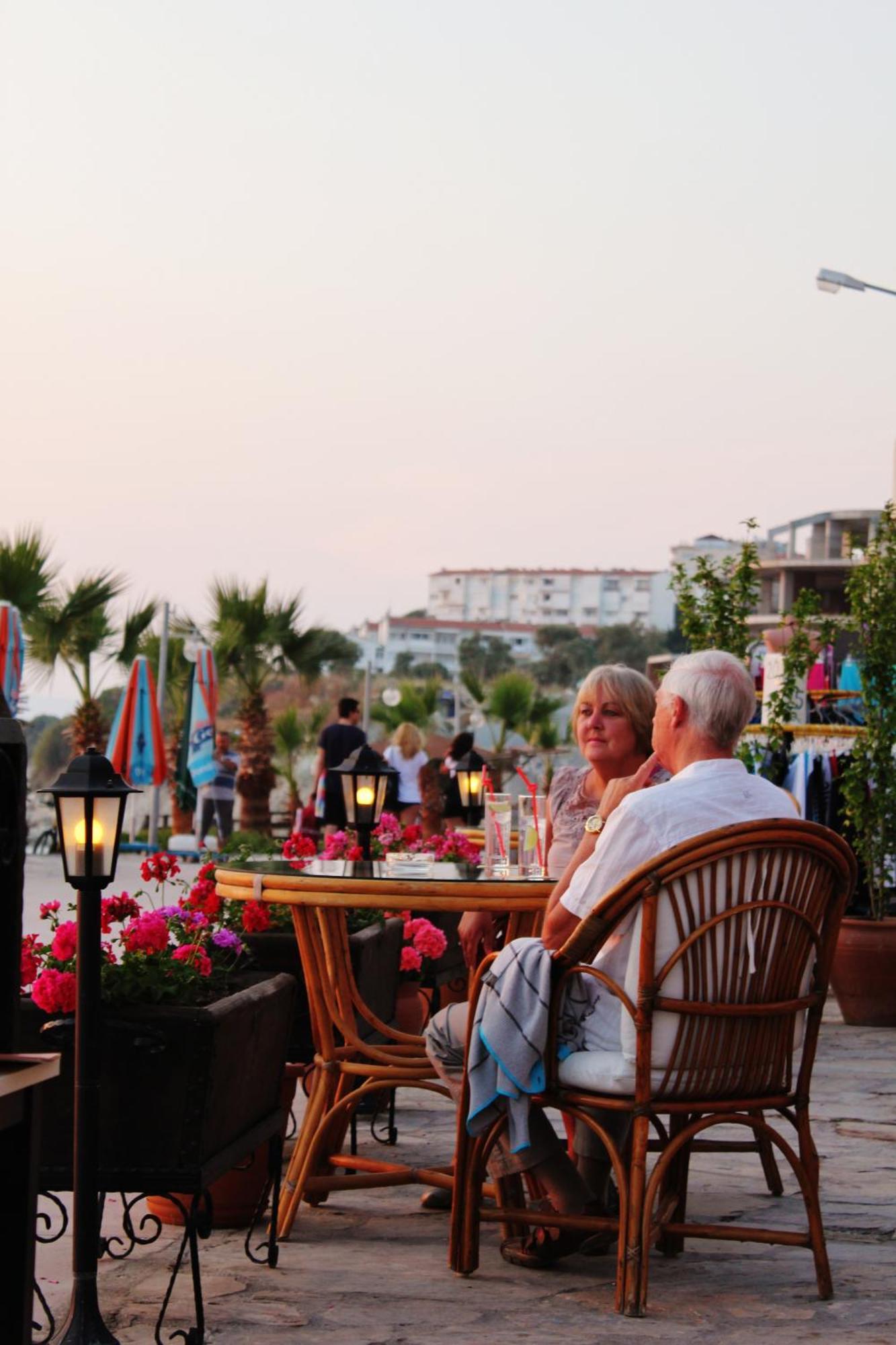 קוסדסי Ladies Beach Hotel מראה חיצוני תמונה
